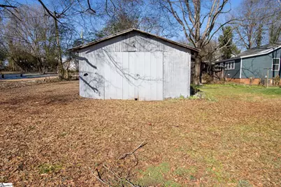 207 Brooks Avenue, Greenville, SC 29617 - Photo 33