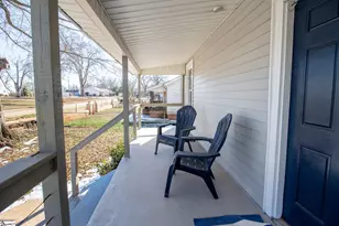 207 Brooks Ave, Greenville, SC 29617 - Photo 7