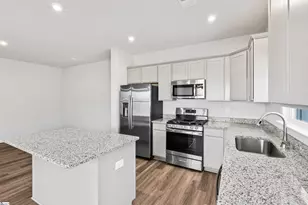 152 Randwick Ln, Greer, SC 29651 - Photo 5