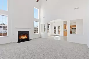 213 Worcester Ln, Easley, SC 29642 - Photo 9