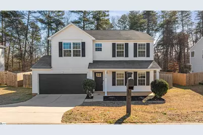 224 Hotchkiss Lane, Duncan, SC 29334 - Photo 1