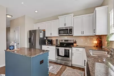 208 Addelstone Circle, Fountain Inn, SC 29644 - Photo 7