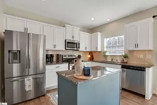 208 Addelstone Circle, Fountain Inn, SC 29644 - Photo 5