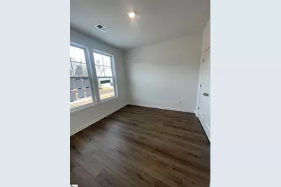 19 Halsey Street, Central, SC 29630 - Photo 5