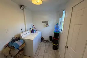 4 Arkmain St, Spartanburg, SC 29306 - Photo 11