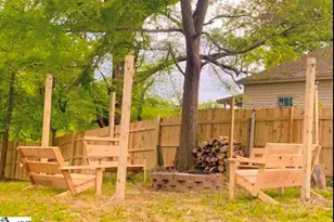 5 Arkmain St, Spartanburg, SC 29306 - Photo 17