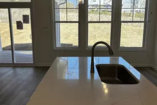 248 Brown Cir, Easley, SC 29642 - Photo 5