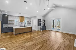 256 Beacon St, Greenville, SC 29605 - Photo 3