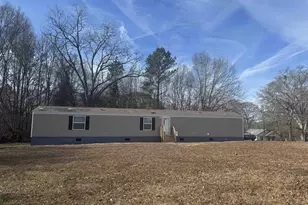 402 Railroad St, Union, SC 29379 - Photo 1