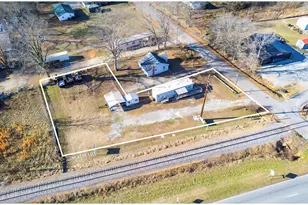 207 Manley Dr, Anderson, SC 29626 - Photo 3