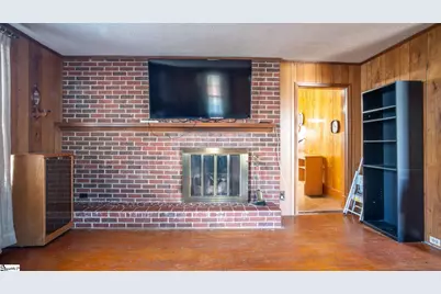 4 W Fleming Street, Ware Shoals, SC 29692 - Photo 17