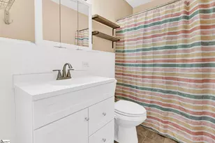 11 Foxhall Rd, Greenville, SC 29605 - Photo 19