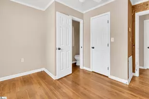 11 Foxhall Rd, Greenville, SC 29605 - Photo 13