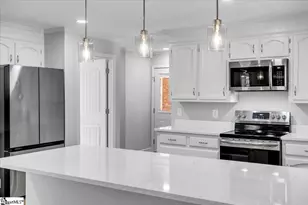 3 Coleman Park Cir, Travelers Rest, SC 29690 - Photo 17