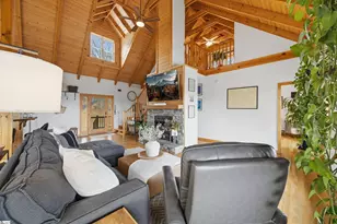 523 Upper Springs Rd, Pickens, SC 29671 - Photo 9