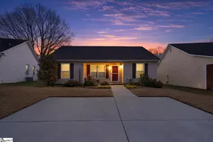 345 Bishop Hicks Ct, Inman, SC 29349 - Photo 1