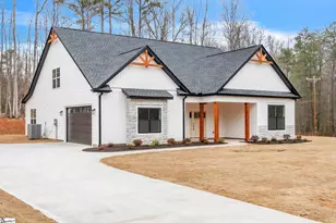 223 Maycaw Dr, Easley, SC 29642 - Photo 5