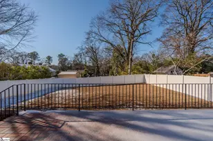 205 Pine St, Greer, SC 29650 - Photo 7