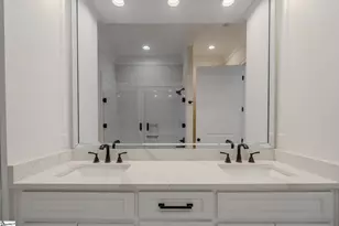 205 Pine St, Greer, SC 29650 - Photo 21