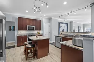 241 Louisvile Dr, Greenville, SC 29607 - Photo 7