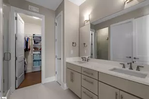 121 Rhett St, Greenville, SC 29601 - Photo 17