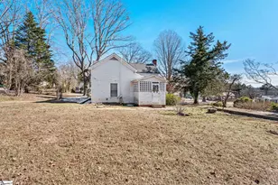 312 S Catherine St, Pickens, SC 29671 - Photo 9