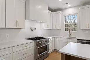 328 Glen Hollow Rd, Travelers Rest, SC 29690 - Photo 15