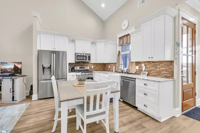 103 Cottage Lane, Greenwood, SC 29649 - Photo 9