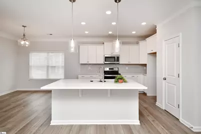 617 Columbus Circle, Simpsonville, SC 29680 - Photo 9