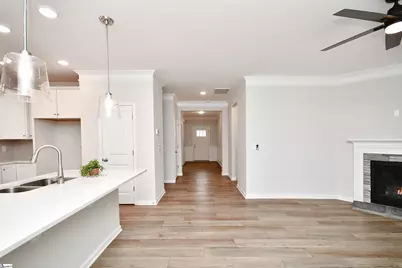 617 Columbus Circle, Simpsonville, SC 29680 - Photo 5