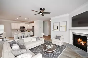 617 Columbus Cir, Simpsonville, SC 29680 - Photo 5