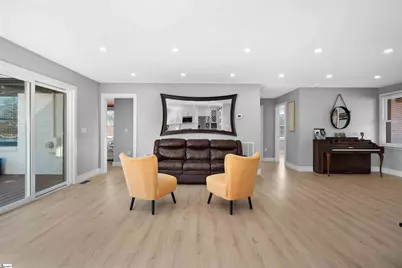 204 Woodfield Avenue, Fountain Inn, SC 29644 - Photo 13