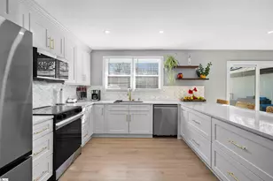 204 Woodfield Ave, Fountain Inn, SC 29644 - Photo 15