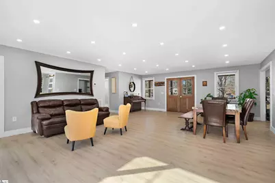 204 Woodfield Avenue, Fountain Inn, SC 29644 - Photo 11