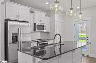 1 Redfield Pl, Simpsonville, SC 29681 - Photo 5