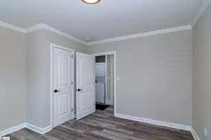 49 Tuskegee Ave, Greenville, SC 29607 - Photo 19