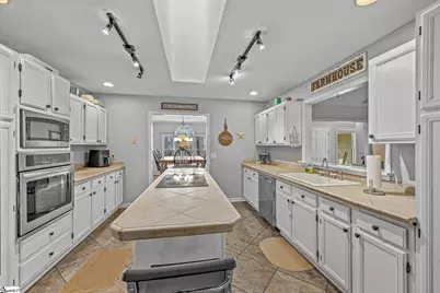 608 Hampton Road, Liberty, SC 29657 - Photo 15