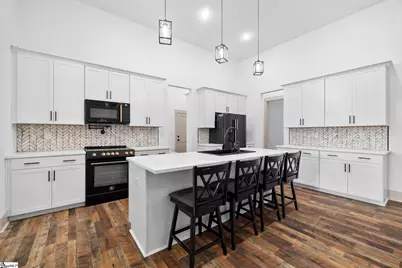 6025 Highway 101 N, Gray Court, SC 29645 - Photo 9