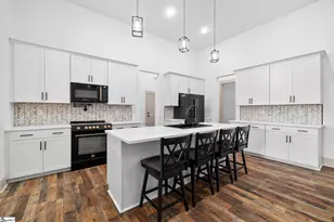 6025 Hwy 101 N, Gray Court, SC 29645 - Photo 9