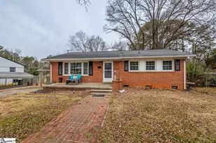 712 Lyman St, Gaffney, SC 29340 - Photo 3