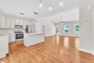 5138 N Old Laurens Rd, Gray Court, SC 29645 - Photo 7