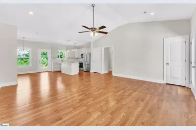 5138 N Old Laurens Road, Gray Court, SC 29645 - Photo 13