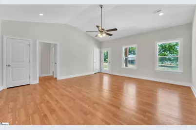 5138 N Old Laurens Road, Gray Court, SC 29645 - Photo 19