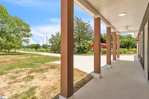 5138 N Old Laurens Rd, Gray Court, SC 29645 - Photo 3