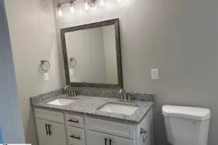 210 E Greenwood St, Landrum, SC 29356 - Photo 19