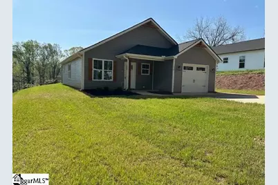 210 E Greenwood Street, Landrum, SC 29356 - Photo 3