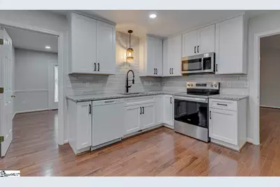 112 Brown Lane, Simpsonville, SC 29681 - Photo 5