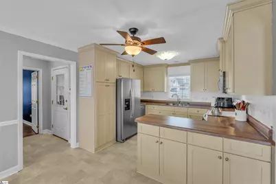 120 Monique Lane, Woodruff, SC 29388 - Photo 9