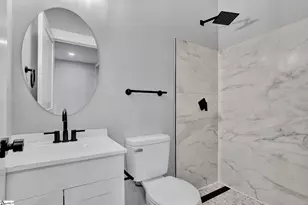 402 Elm St, Gaffney, SC 29340 - Photo 17