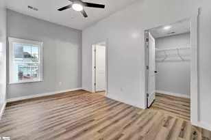 402 Elm St, Gaffney, SC 29340 - Photo 11